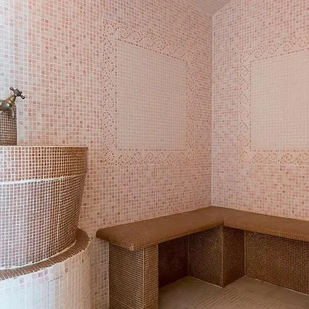 Hotel La Tomette 3*